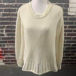 NWOT women’s cream long sleeve sweater